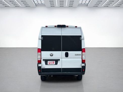Used 2023 RAM ProMaster 2500 FWD image 5