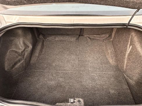 Used 2023 Dodge Challenger SXT image 12