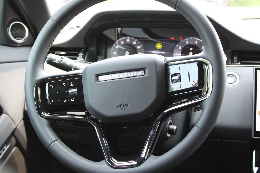 Certified 2026 Land Rover Range Rover Evoque S AWD/4WD image 9