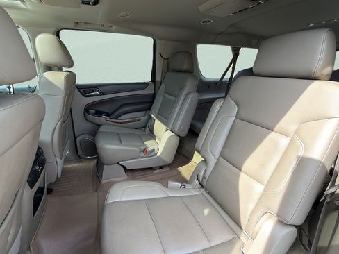 Used 2016 Chevrolet Suburban LTZ AWD/4WD image 27