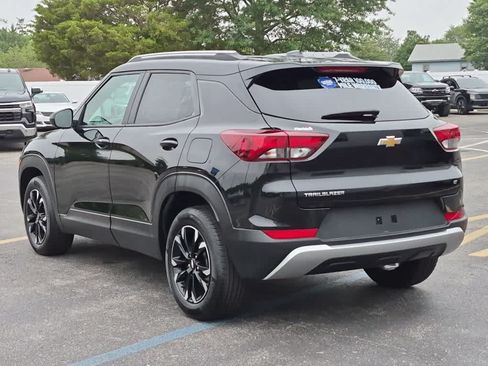 Used 2023 Chevrolet TrailBlazer LT FWD image 4