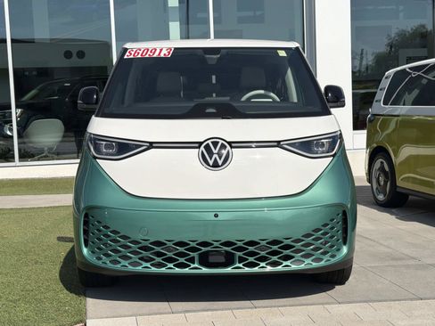 Certified 2025 Volkswagen ID. Buzz 1st Edition RWD image 2