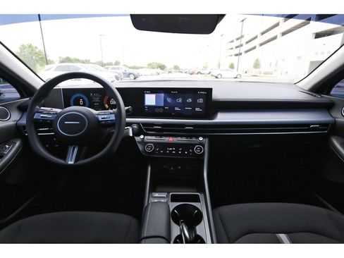 Certified 2024 Hyundai Sonata SEL FWD image 11