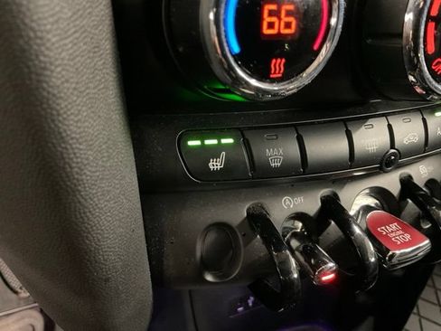 Used 2019 MINI Cooper S w/ Storage Package FWD image 30