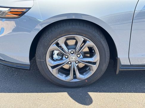 New 2026 Honda Accord EX-L image 5