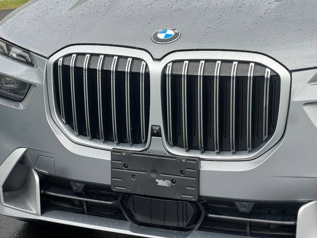 Used 2025 BMW X7 xDrive40i AWD/4WD image 41