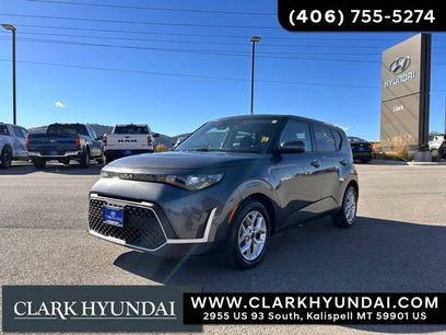 Used 2023 Kia Soul LX w/ Option Group 015