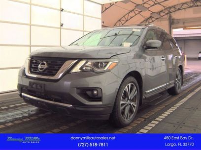 Used 2017 Nissan Pathfinder Platinum w/ Family Entertainment Package