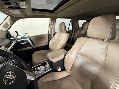 Used 2022 Toyota 4Runner Limited image 29