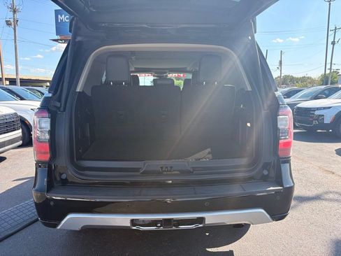 Used 2018 Ford Expedition Platinum AWD/4WD image 7