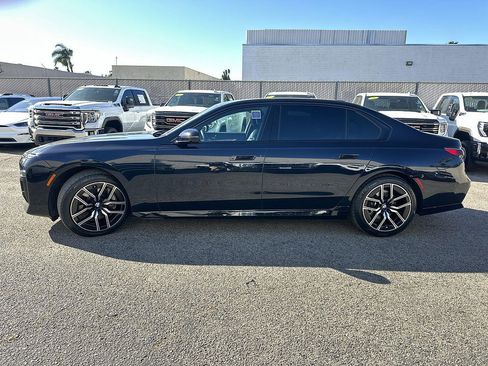 Used 2024 BMW 740i RWD image 7