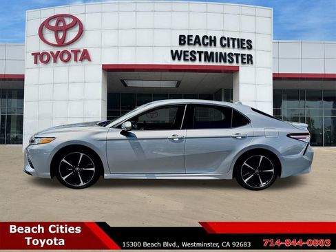 Certified 2020 Toyota Camry XSE FWD image 7