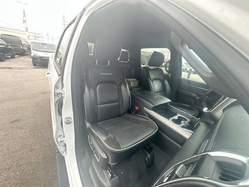 Used 2023 RAM 1500 Laramie AWD/4WD image 26