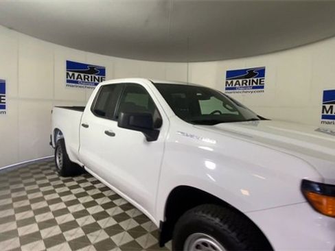 Used 2023 Chevrolet Silverado 1500 W/T w/ WT Value Package image 4