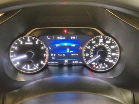 Used 2018 Nissan Murano Platinum w/ Cargo Package FWD image 23