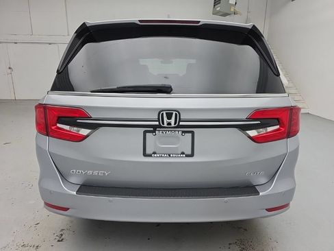 Used 2023 Honda Odyssey Elite image 7