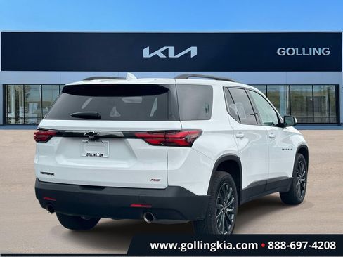 Used 2023 Chevrolet Traverse RS w/ LPO, Floor Liner Package FWD image 3