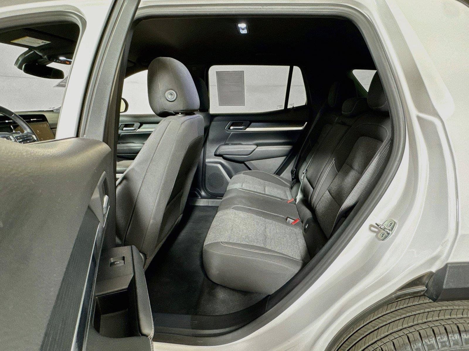 Used 2026 GMC Terrain Elevation FWD image 23