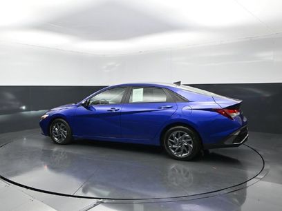 Used 2024 Hyundai Elantra SEL