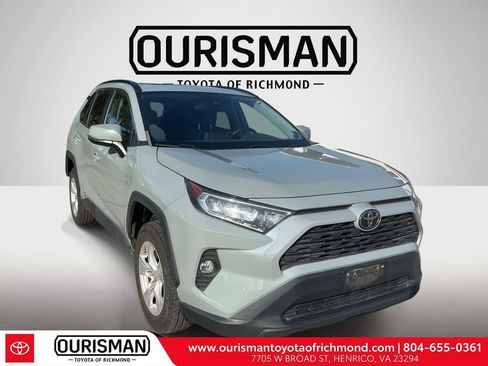 Used 2019 Toyota RAV4 XLE w/ Convenience Package image 1