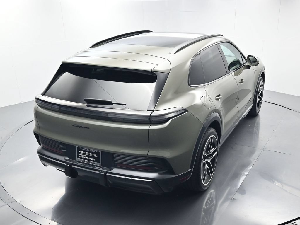 Certified 2026 Porsche Cayenne Electric AWD/4WD image 39