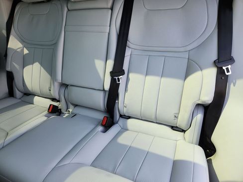 New 2026 Land Rover Range Rover Sport SE AWD/4WD image 25
