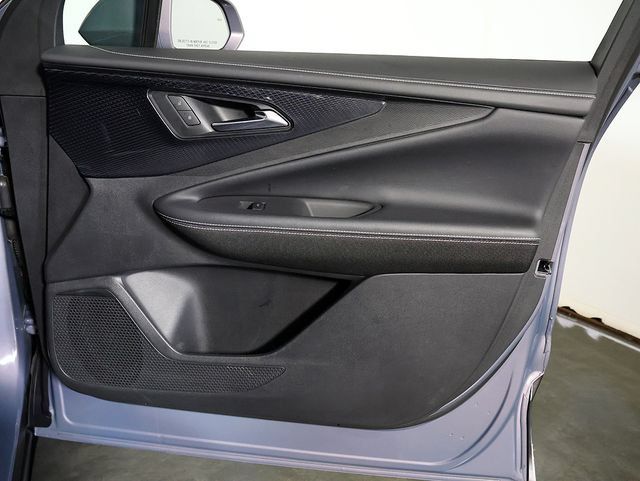 Used 2025 Chevrolet Blazer EV LT FWD image 32