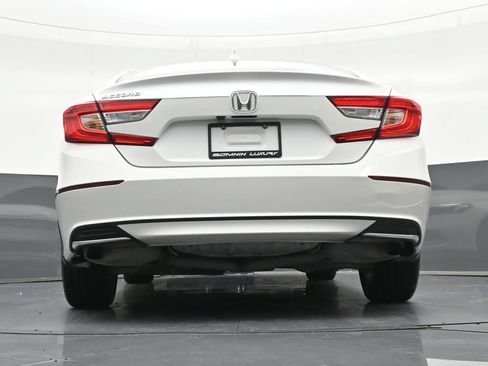 Used 2020 Honda Accord EX image 30