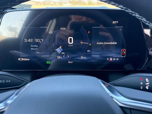 New 2026 Chevrolet Equinox EV LT w/ Convenience Package II image 20