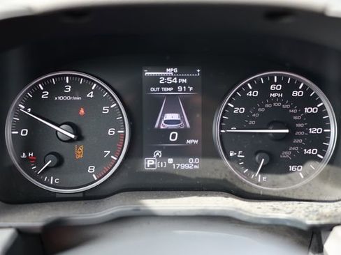 Certified 2024 Subaru Crosstrek 2.5i Limited w/ Crosstrek Mirror Package image 20