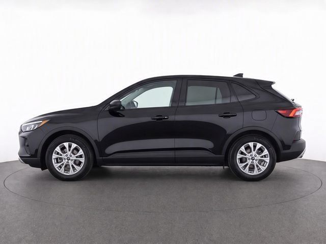 Used 2025 Ford Escape Active FWD image 13