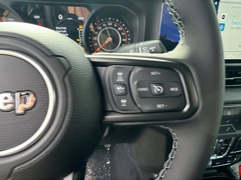 New 2026 Jeep Gladiator Rubicon image 23