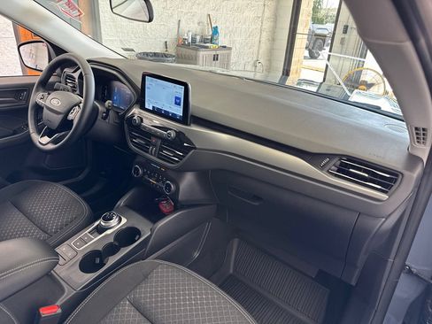 Used 2024 Ford Escape Active AWD/4WD image 50