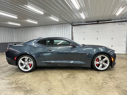 Used 2022 Chevrolet Camaro SS RWD image 4