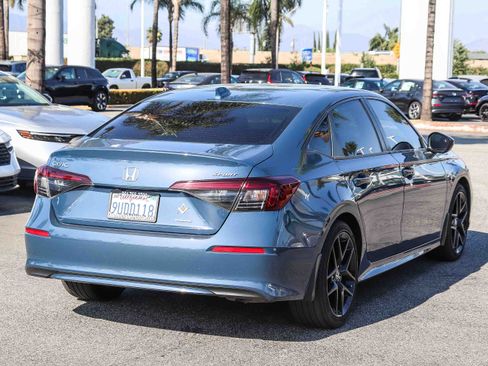 Used 2025 Honda Civic Sport image 11