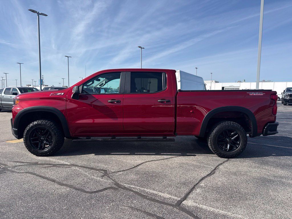 Used 2019 Chevrolet Silverado 1500 Custom Trail Boss w/ Custom Convenience Package AWD/4WD image 17