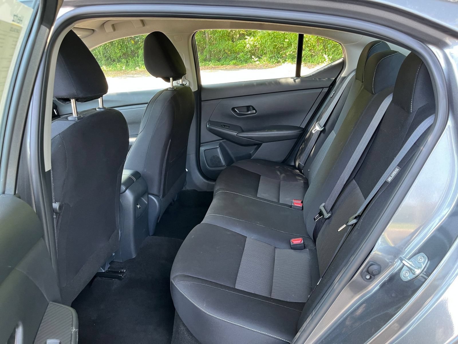 Used 2025 Nissan Sentra SV FWD image 26
