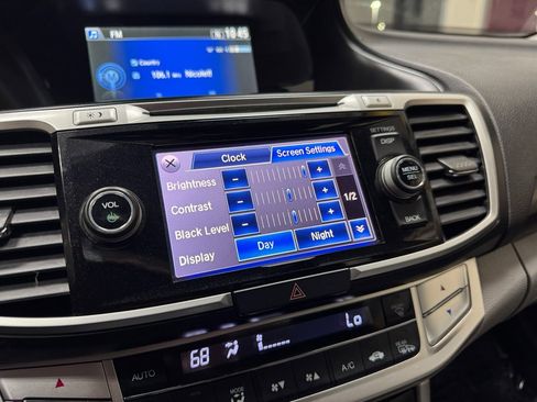 Used 2014 Honda Accord EX-L image 28