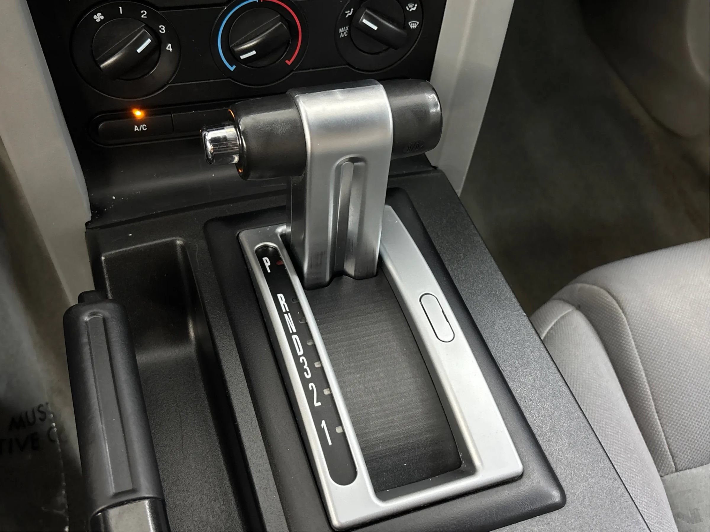 Used 2007 Ford Mustang Premium RWD image 37
