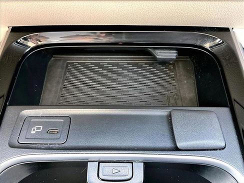 Used 2022 Mercedes-Benz GLB 250 image 26
