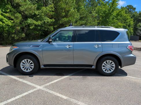 Used 2018 Nissan Armada SV w/ Driver Package RWD image 7