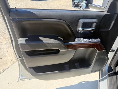 Used 2014 GMC Sierra 1500 SLE w/ SLE Value Package AWD/4WD image 13