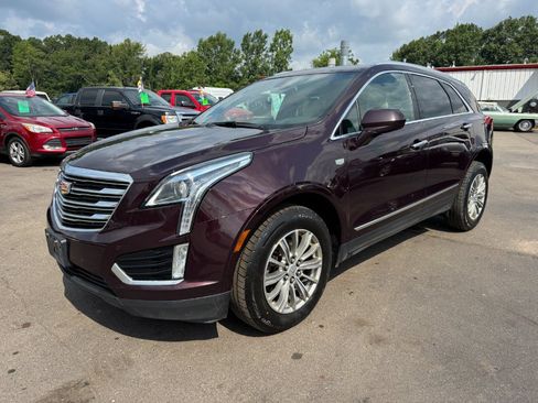 Used 2017 Cadillac XT5 Luxury AWD/4WD image 1