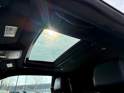 Used 2023 Dodge Challenger R/T w/ Plus Package image 3