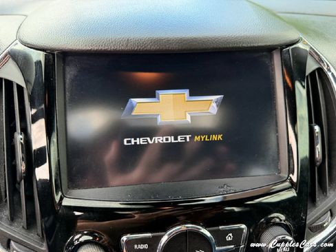 Used 2018 Chevrolet Cruze Premier w/ Premier True North Edition FWD image 25