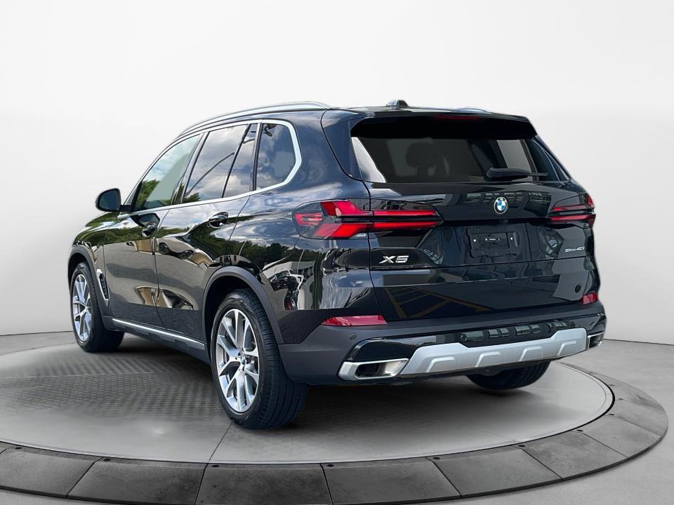 Used 2024 BMW X5 sDrive40i w/ Premium Package RWD image 5