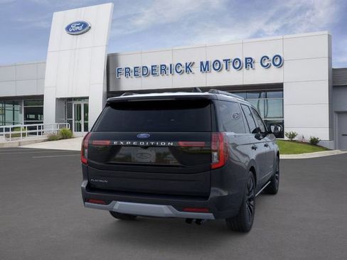 New 2025 Ford Expedition Platinum w/ Platinum Ultimate Package image 8
