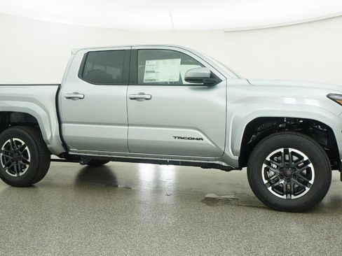 New 2026 Toyota Tacoma TRD Sport RWD image 43