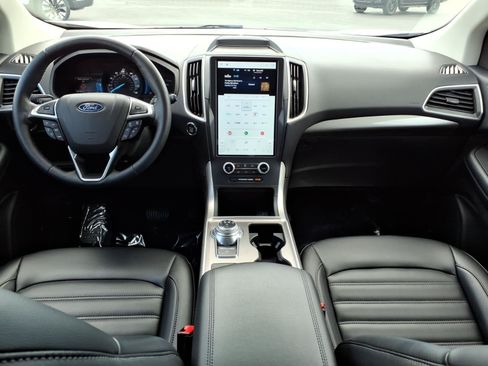 Used 2023 Ford Edge SEL w/ Convenience Package AWD/4WD image 11