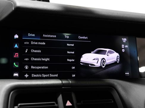 Used 2021 Porsche Taycan 4S w/ Premium Package image 30